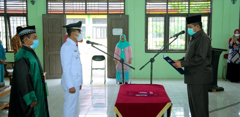 Bupati Siak, Alfedri lantik Penjabat Penghulu Kampung Perincit